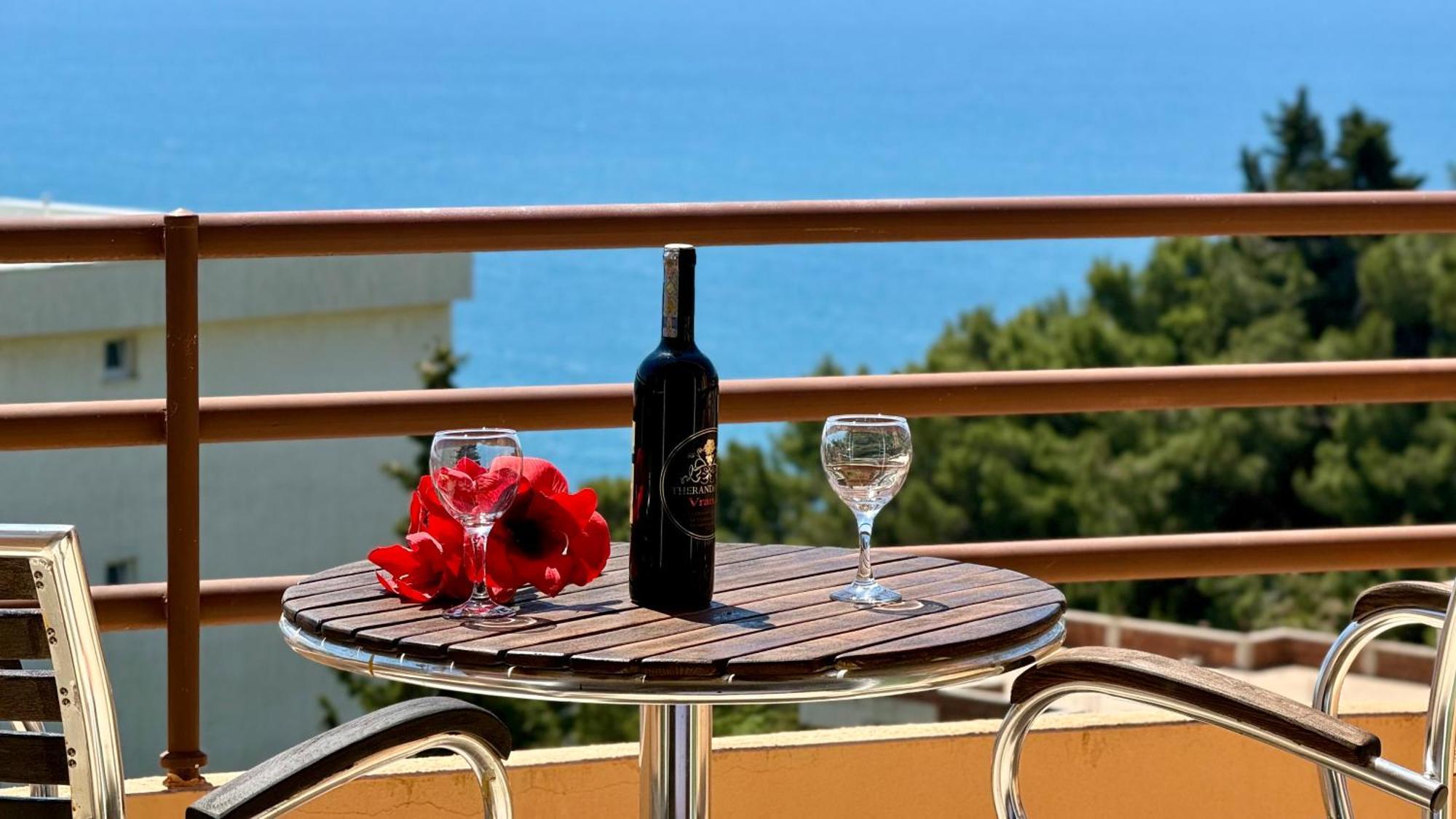 Sea La Vie Apartments ウルツィニ エクステリア 写真
